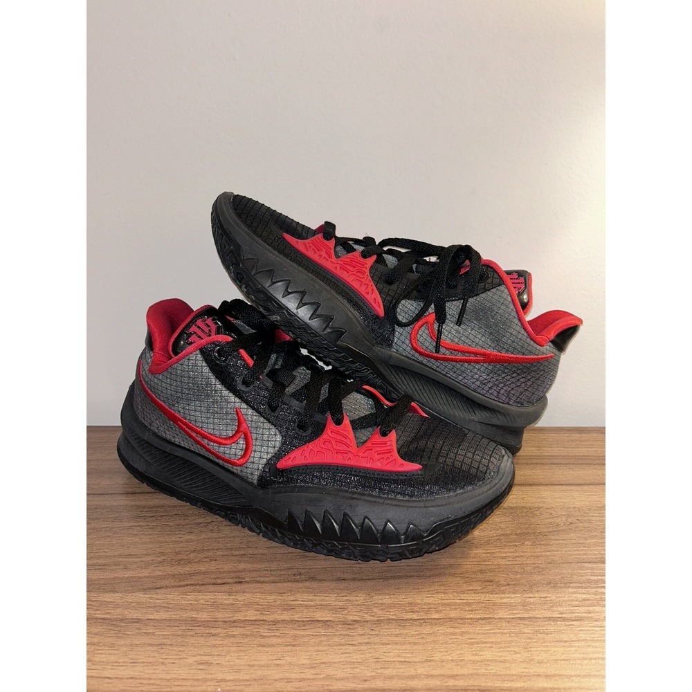 Nike Kyrie Irving Low 4 Men's Size 8 Basketball Sneakers Shoes BRED CW3985-006